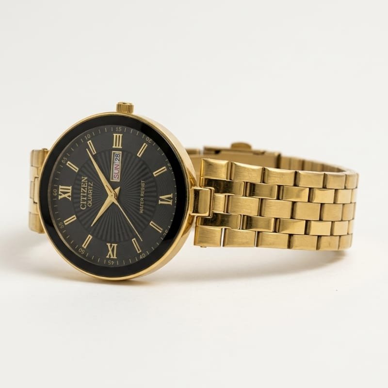 Citizen Quartz LUXURY Gold-Tone with Black Dial & Day-Date Display - Image 5