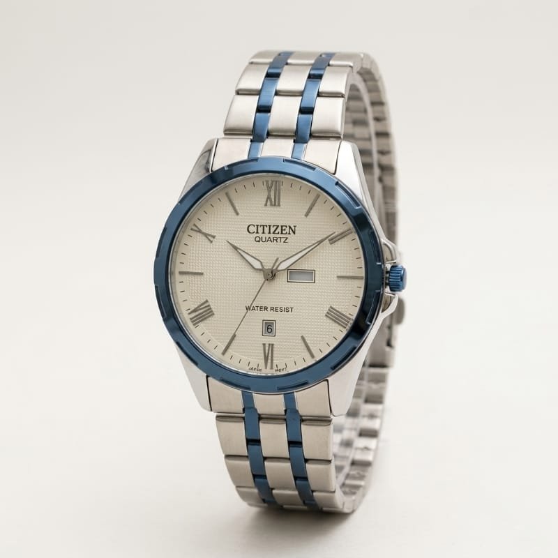 Citizen Quartz LUXURY Men’s Watch – Silver & Blue Two-Tone Edition - Image 3